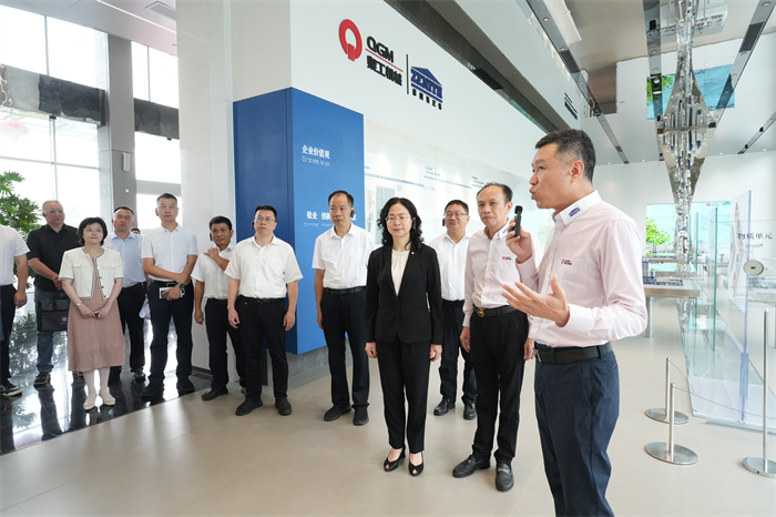 副省長江爾雄帶隊調(diào)研泉工股份 助推泉州打造智造強(qiáng)市
